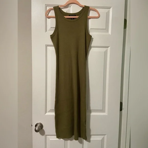 Rachel Zoe Dresses | Rachel Zoe Hunter Green Viscose Midi Dress | Color: Green | Size: M | Brandinickole_'S Closet